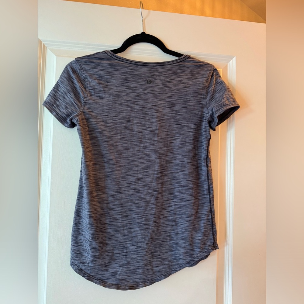 Short Sleeve Lululemon top